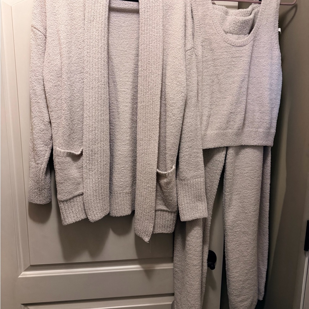 cupcakes & cashmere Cream Cardigan and Sweater Set